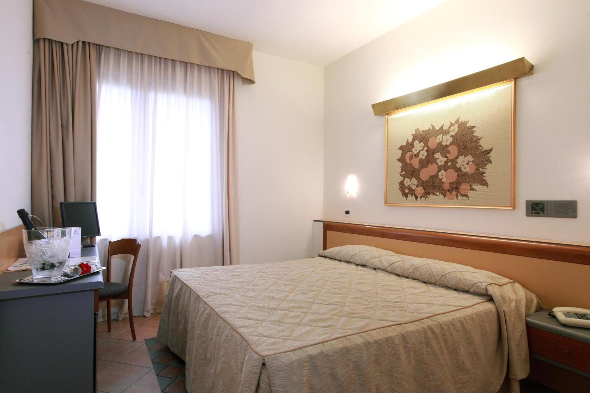 Hotel Caravel Sant'Agnello Kültér fotó